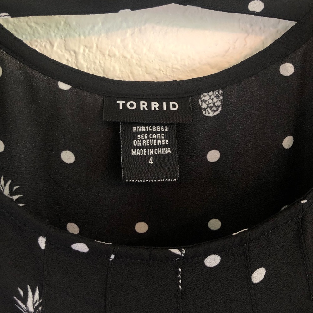 Torrid Pineapple and Polka Dot Pleated Camisole w/Criss Cross Detail on Back - Picture 5 of 8